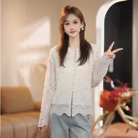 现花想容【Shaw Eleven】2025春秋女装新款蕾丝圆领单排扣上衣2533