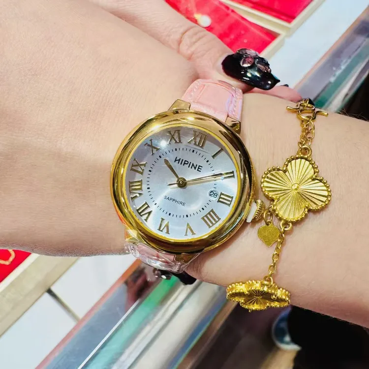 女士金表气球白色表盘镶钻石英机芯粉色表带防水时尚0.71克