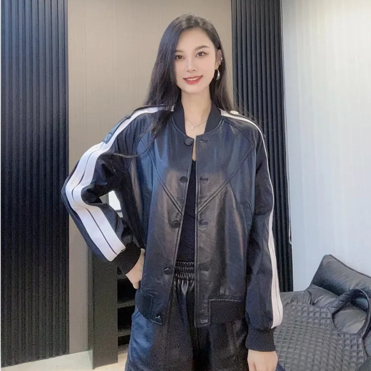 【欣欣严选】休闲主义拼接休闲绵羊皮时尚设计显瘦气质秋季女士外套