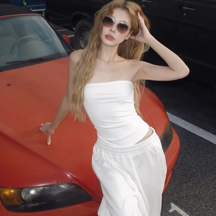 法式气质辣妹美背抹胸背心女夏季设计感套装休闲阔腿裤白色两件套