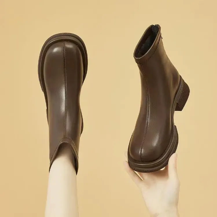 2025秋冬新款时尚百搭圆头马丁靴真皮粗跟厚底防滑超软短筒瘦瘦靴
