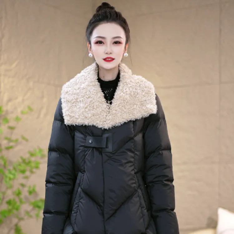 冬季设计感高端奢华优雅百搭宽松减龄白鸭绒羽绒服M-4XL