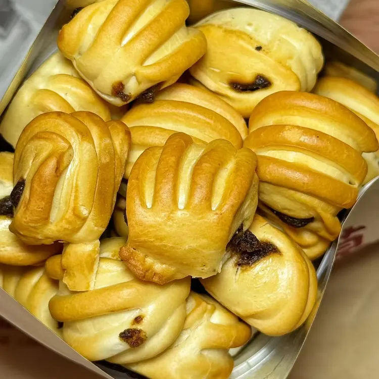 【山西特产纯碱枣味健康小花卷烤馍】非油炸碱水馍早餐零食酥脆馍丁