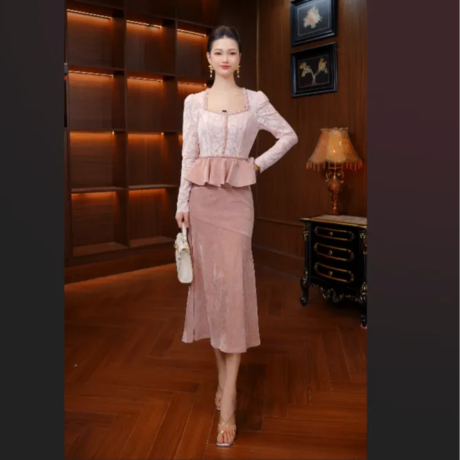 新款秋季时尚丝绒显瘦气质法式名媛轻奢女装连衣裙45349