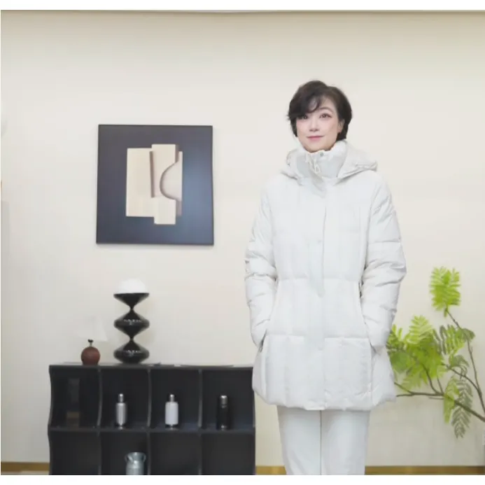 【U.M】冬天也有腰一手长连帽可拆卸羽绒服新国标90白鸭绒后收腰