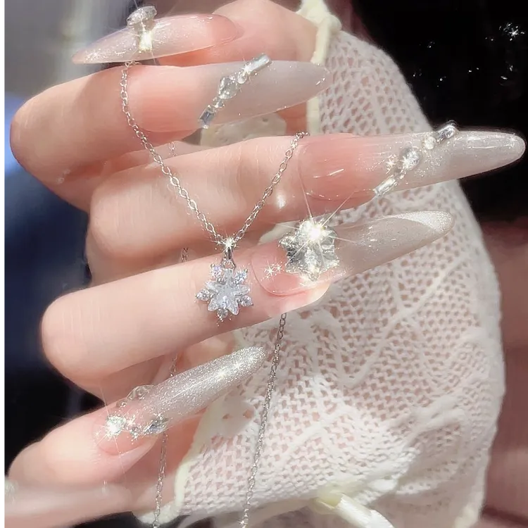URNSSORE/昂色 链子925银 星光雪花项链女可爱轻奢锁骨链送女友
