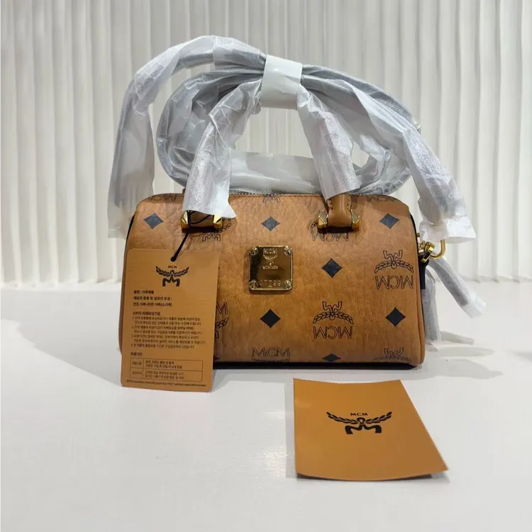 未使用 MCM 未使用MCM波士顿 mini干邑色