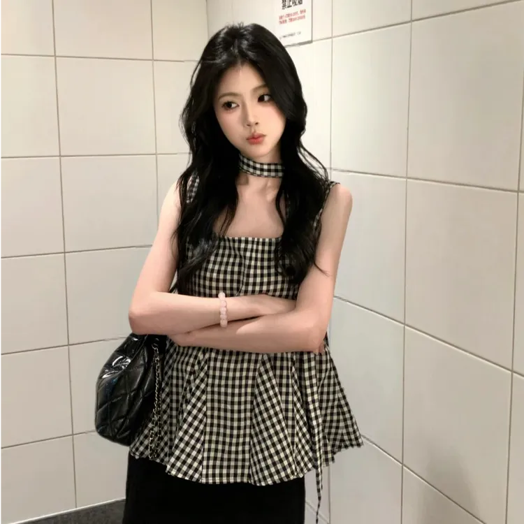 夏季新款网红洋气炸街女装时尚设计感小众别致上衣百搭宽松短裙女