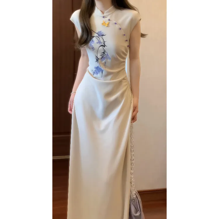 新中式国风立领珍珠扣刺绣改良旗袍连衣裙少女收腰气质长裙9621