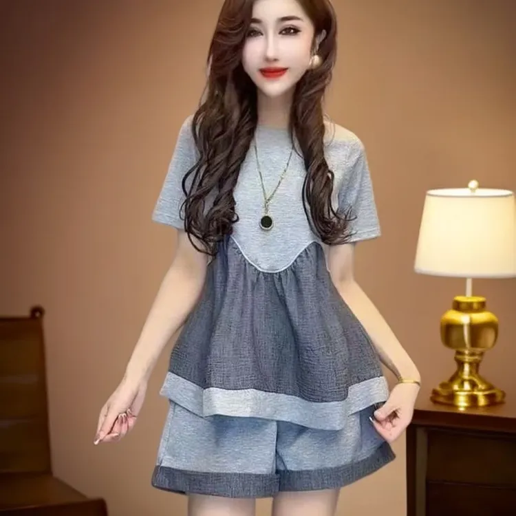 小个子穿搭时尚套装2025夏新款收腰显瘦拼色上衣高腰短裤两件套