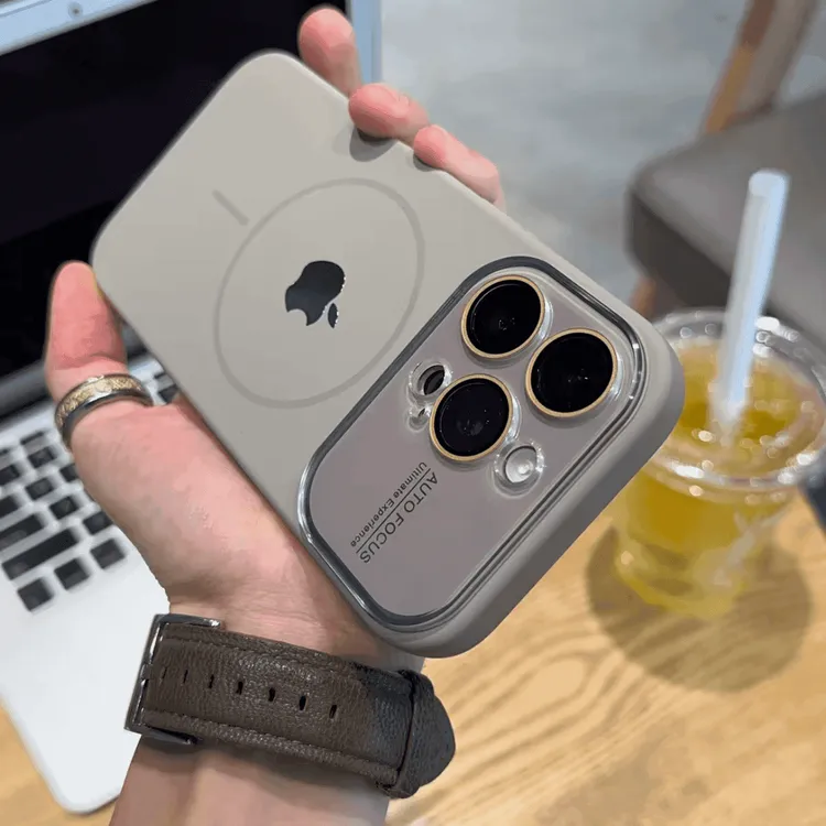 适用于苹果17/16/15/14全包拍照键大视窗液态硅胶磁吸防摔手机壳