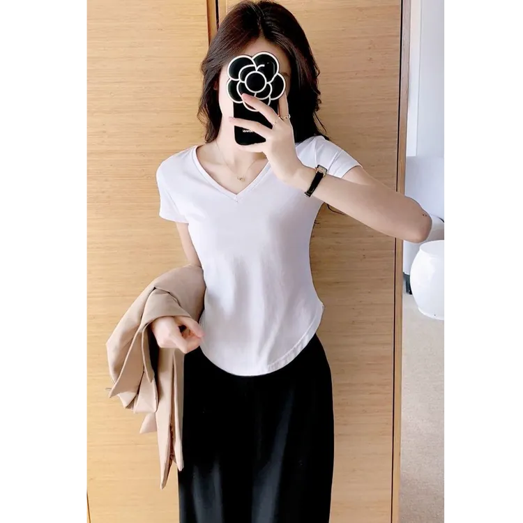 V领气质短袖T恤女春夏装新款纯色弧型下摆显瘦修身螺纹百搭上衣女