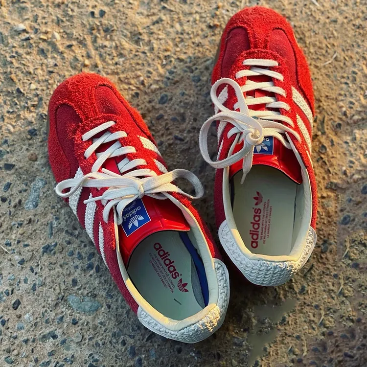 阿迪达斯三叶草红色德训鞋女鞋男鞋新年款GAZELLE运动鞋 IF1808