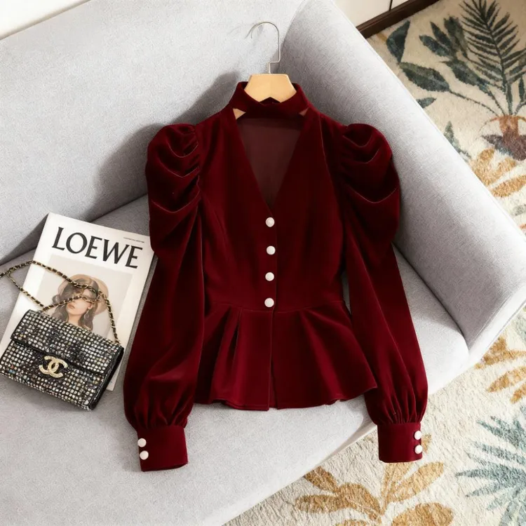 小众洋气丝绒v领长袖衬衫女2025秋冬新款设计感小香风上衣打底衫