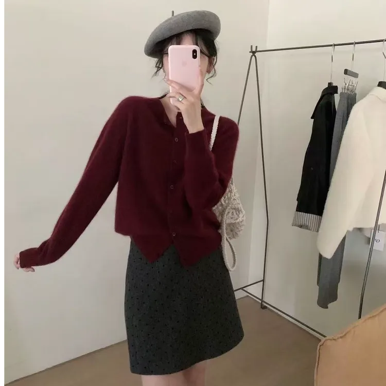 2025秋冬新款法式小香风针织开衫女毛衣外套气质时尚宽松上衣