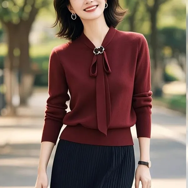 减龄时尚小众气质高级感秋冬百搭红色系带修身长袖轻熟风上衣