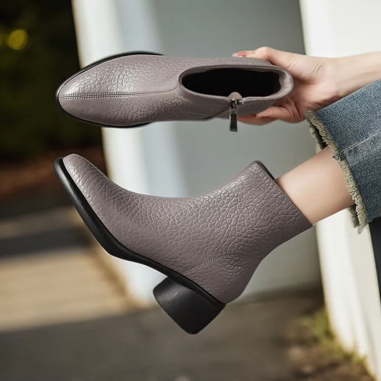 羊皮小短靴粗跟靴子女瘦瘦靴女士新款短靴方头英伦风女鞋新款高跟