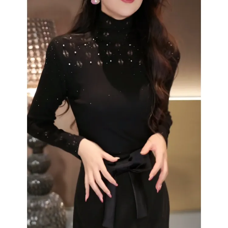 法式小香风烫钻镂空高领针织衫女2025秋冬新款修身显瘦打底衫上衣