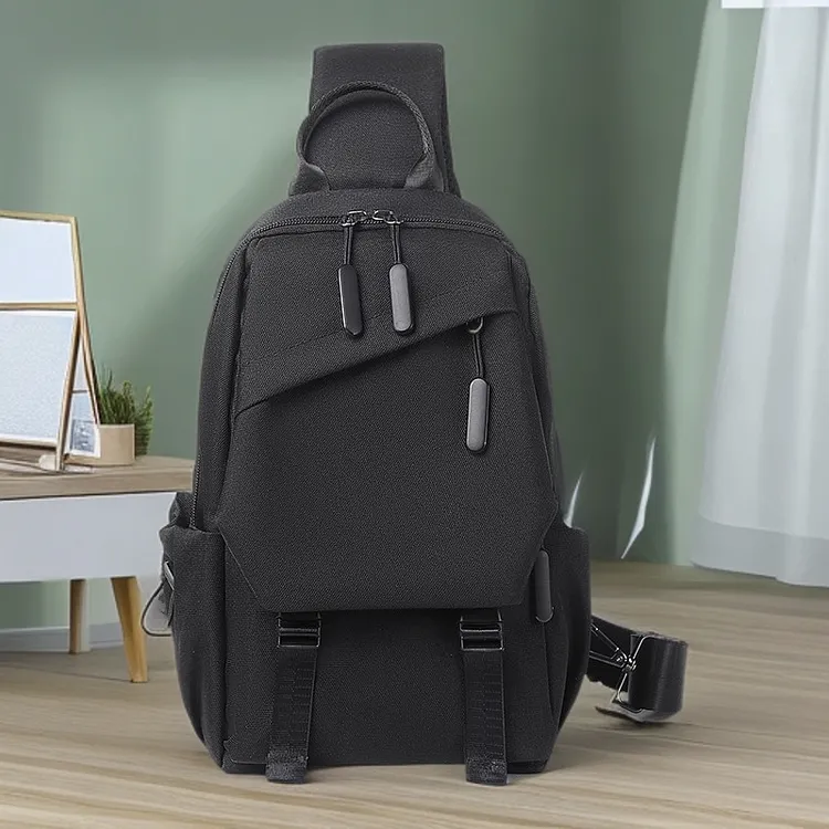 2025新款时尚简约休闲斜挎包潮流商务男士胸包差旅通勤办公单条纹