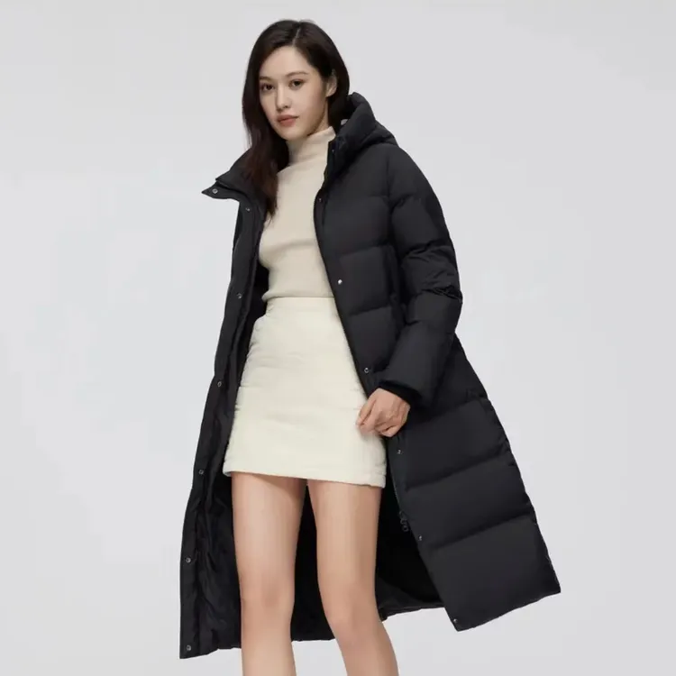 波司登冬新款连帽鸭绒面包服长款女款纯色保暖宽松修身过膝羽绒服
