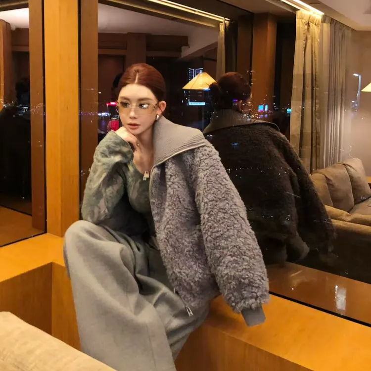 婉君【锁温羊毛鹅绒服】“新国标90白鹅绒”绵羊毛羽绒服LWJ25D4C3995