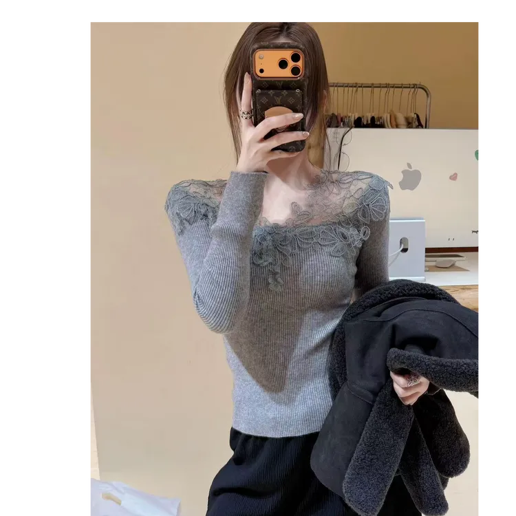 Z622法式灰色蕾丝拼接针织打底衫女轻奢高级感内搭气质绝美小上衣