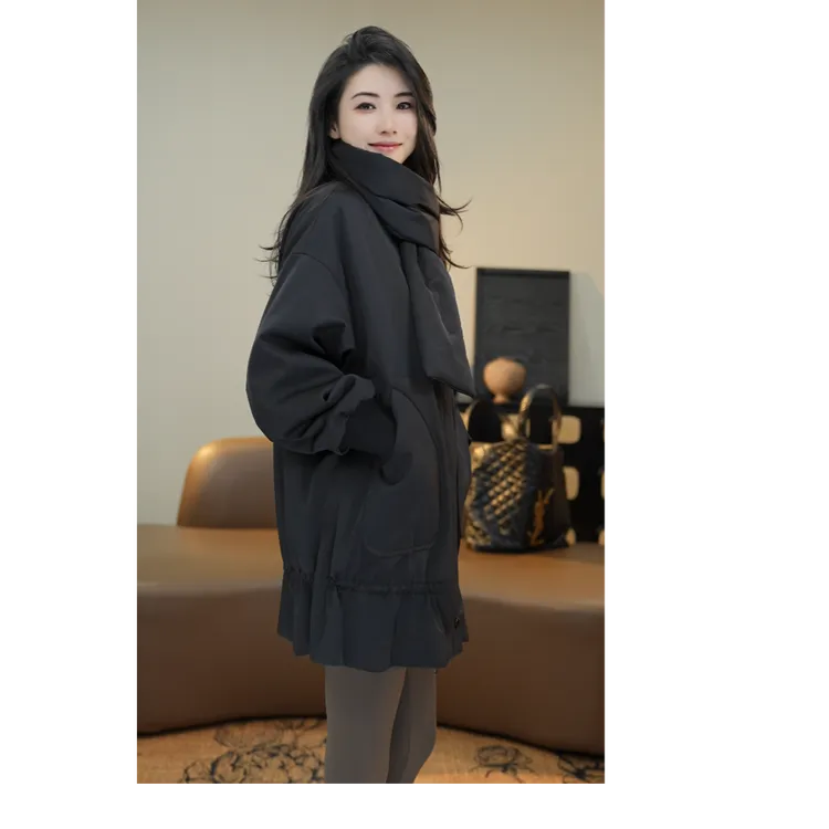 小乖逃黑色棉服外套ET绒250克带围巾简约风冬季保暖百搭251115