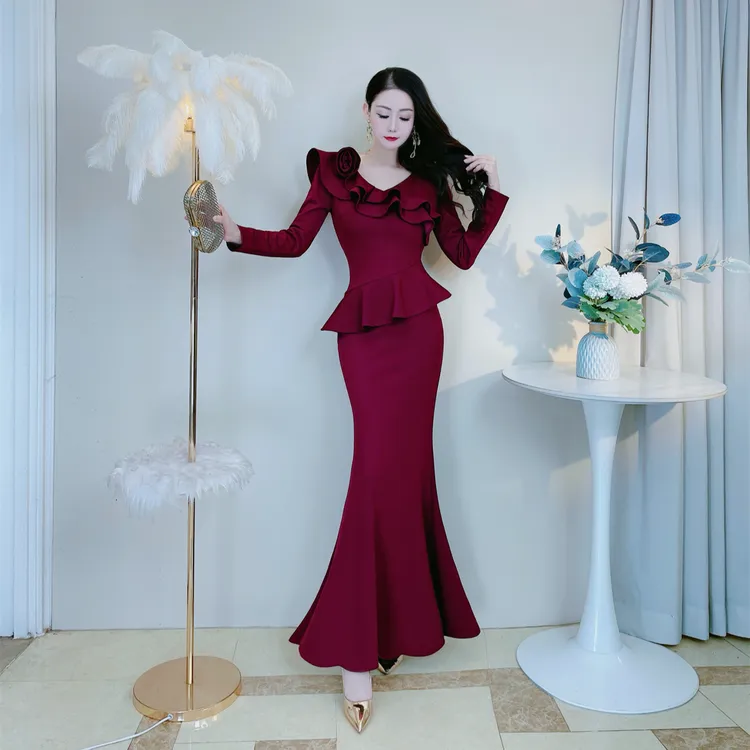 秋冬新品气质女人味鱼尾长裙荷叶边遮肚子显瘦包臀V领长袖连衣裙