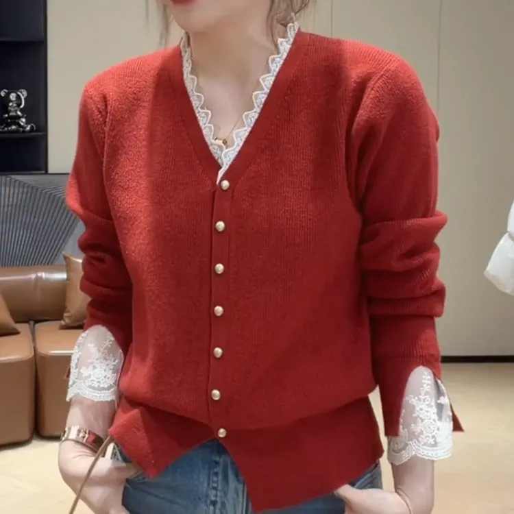 冬季V领蕾丝边单排扣显瘦长袖毛衣洋气时尚针织衫上衣LK2509323
