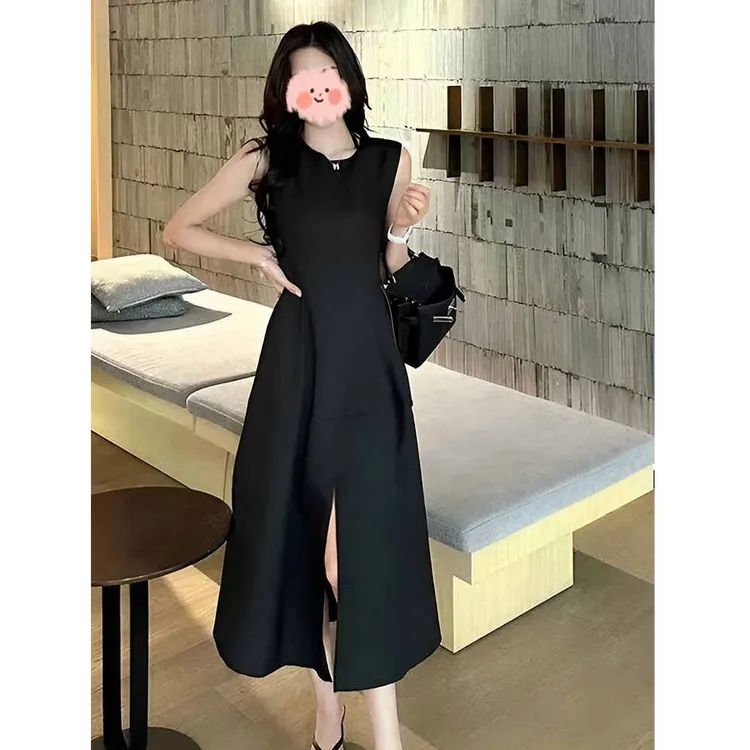 法式赫本风黑色无袖背心连衣裙女2025新款夏季高级感显瘦开叉长裙