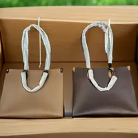 按照编码拍【A09】丛林中号单肩斜挎包