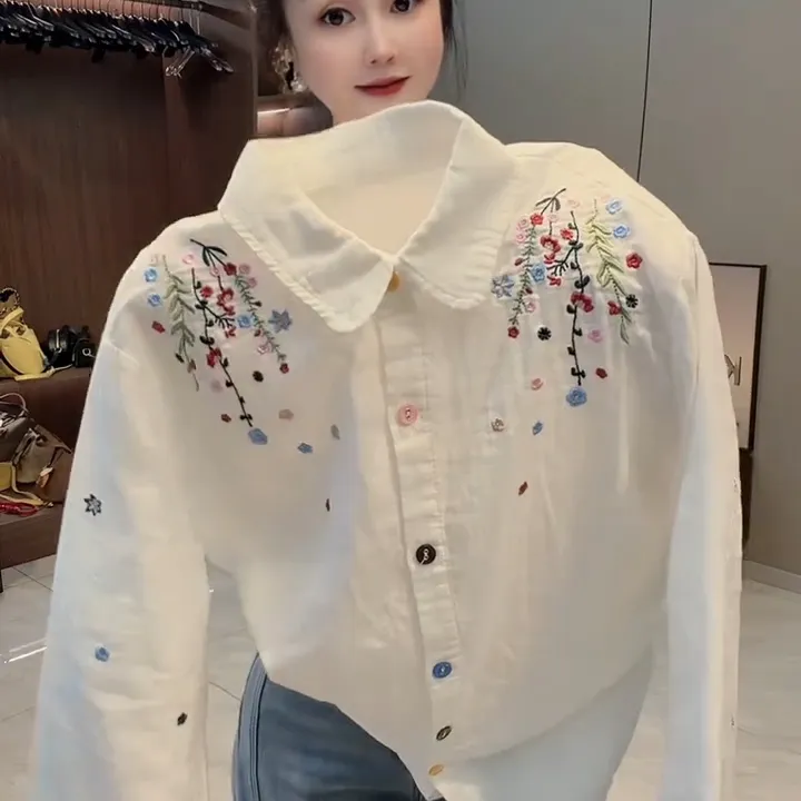 衬衫娃娃领纽扣女装长袖时尚刺绣森系刺绣衬衫修身显瘦新款式百搭