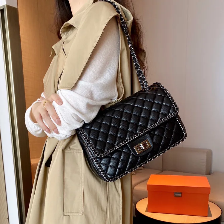 秋冬新品真皮高级质感小香风菱格链条包时尚百搭单肩腋下包斜挎包