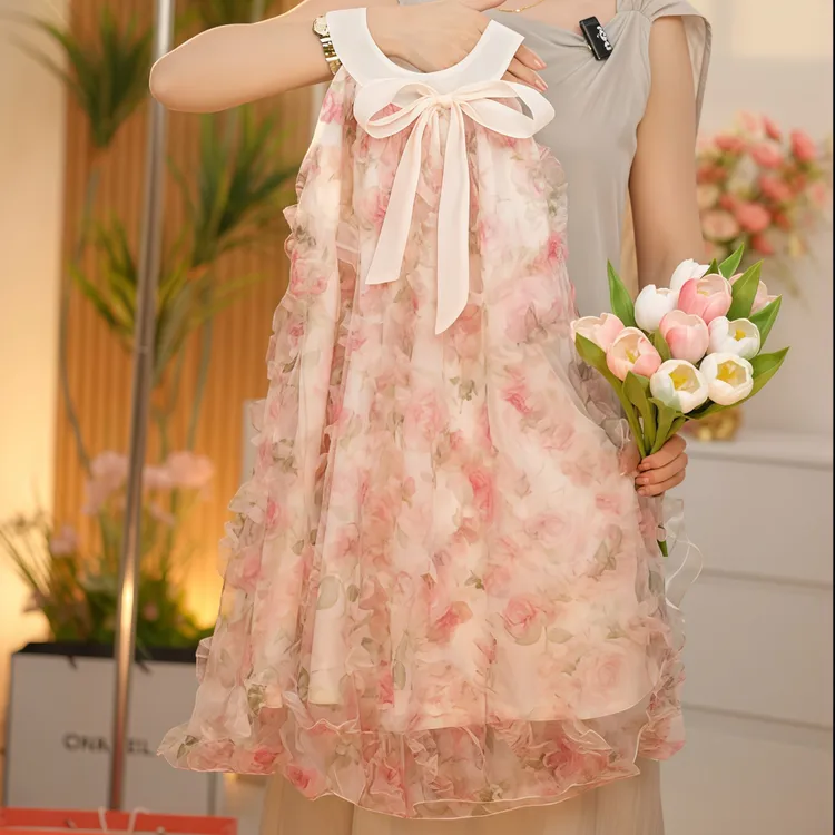 2025设计师原创夏季新款中大童挂脖纱裙小清新碎花儿童仙气连衣裙