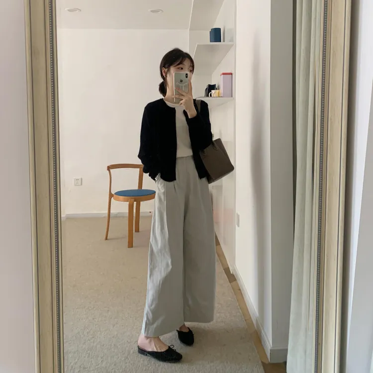洋气装时尚新款显瘦内搭简约韩版开衫老钱风套装