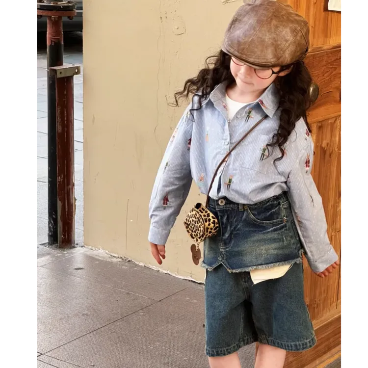 小惜亦2025韩版女童春季蓝色卡通衬衫搭牛仔拼接屁帘牛仔裤套装