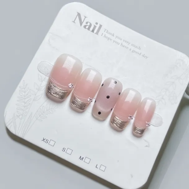 【米诺●金粉世家】水光小波点中款黑皮显白手工日常穿戴甲美甲新款