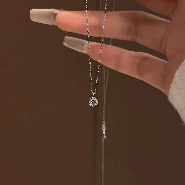 柯柒 钛钢项链 小鼻噶单钻项链轻奢时尚气质小众设计感甜美锁骨链