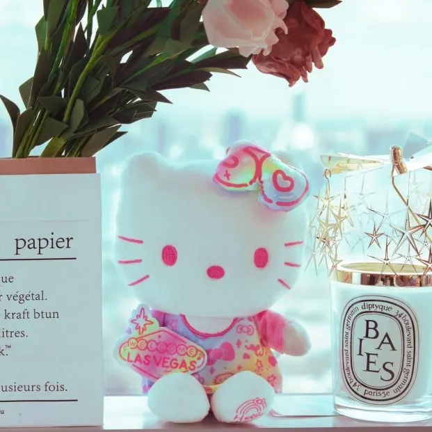 【拉斯维加斯限定】Hello Kitty 50周年扎染Kitty 毛绒钥匙扣