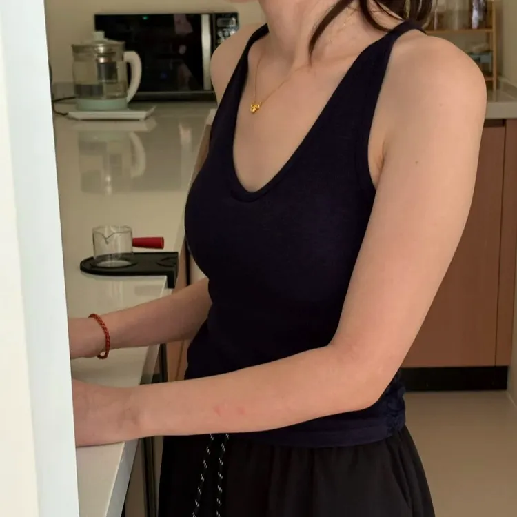 2025 早秋拼接蕾丝 固定一体杯吊带