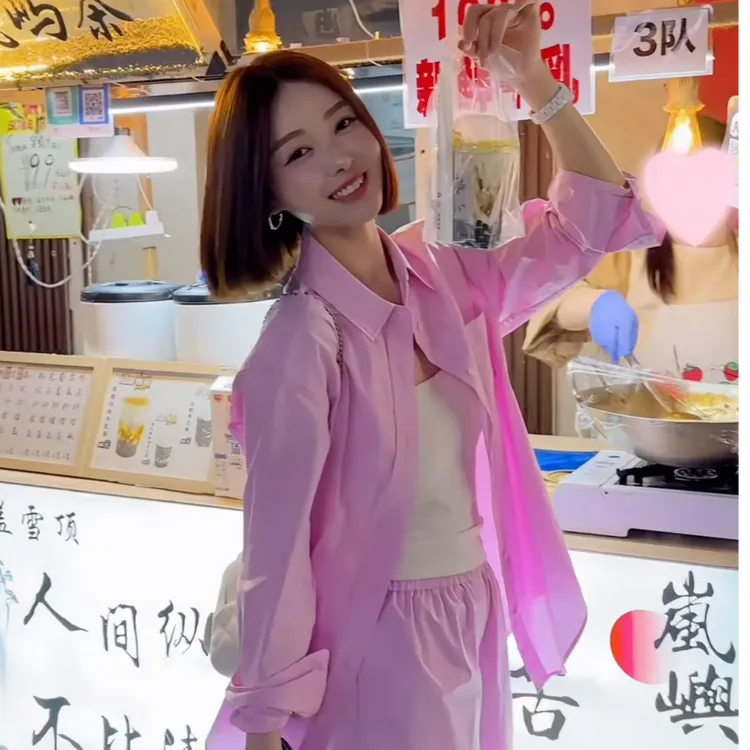 Yonge&Finch/扬芬缇2025秋季新款粉色长袖衬衫短裤套装 KERRYY