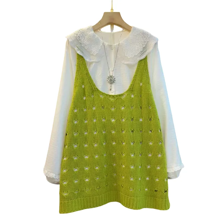 新款韩系拼接娃娃领显瘦上衣百搭减龄大洞洞马甲两件套