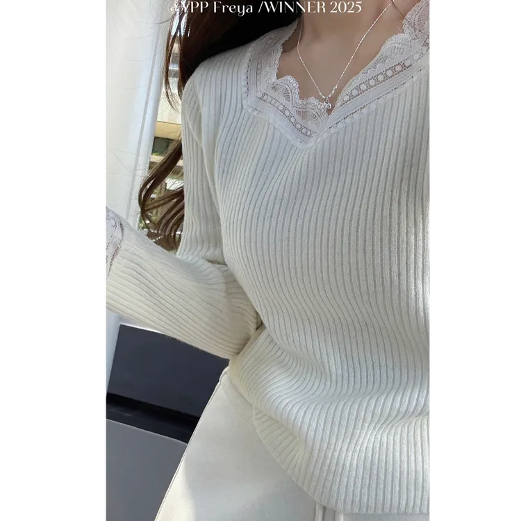 YPP!【少女蕾丝】百分百羊毛 法式气质纯欲蕾丝内搭针织毛衣