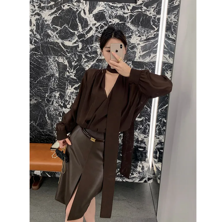 高级感PU皮纯欲性感辣妹包臀裙女法式轻奢高腰显瘦前开衩中长裙