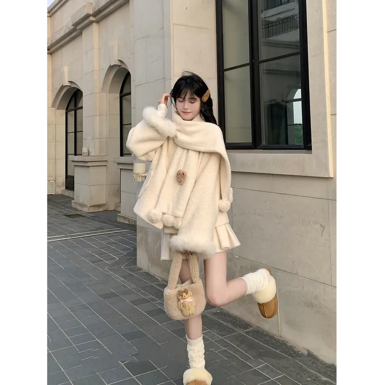 安纳茜童话 带绒球围巾2025冬款甜美气质减龄毛呢外套半裙套装