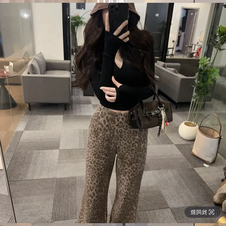 2025早秋款黑色t直筒裤高腰显瘦百搭豹纹阔腿裤套装