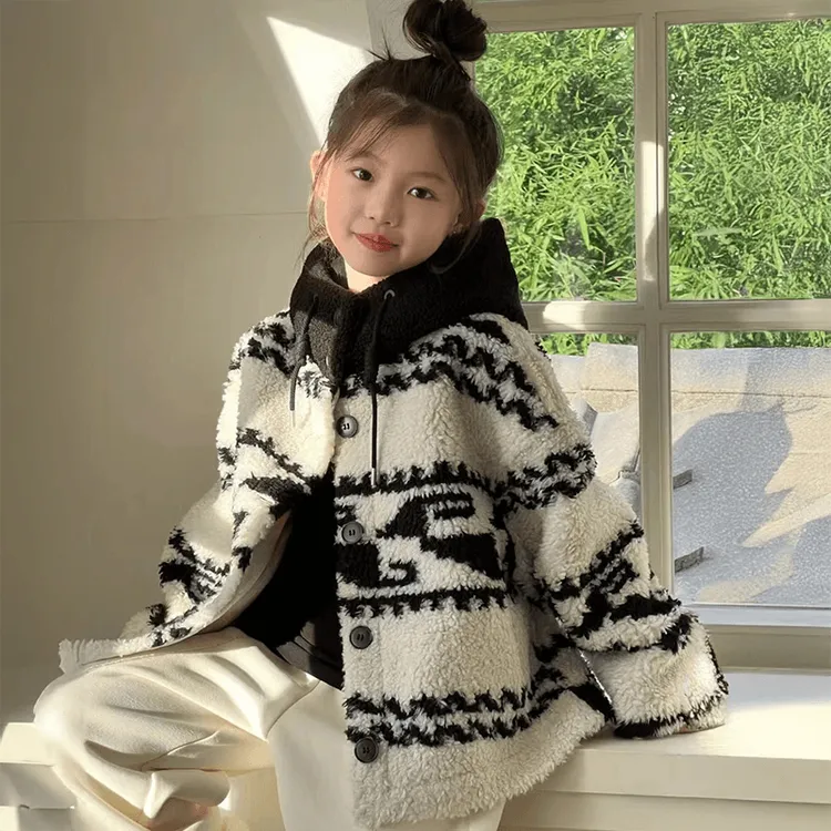 女童加绒外套秋冬款2025新款儿童加厚款羊羔毛上衣大童毛毛衣冬装