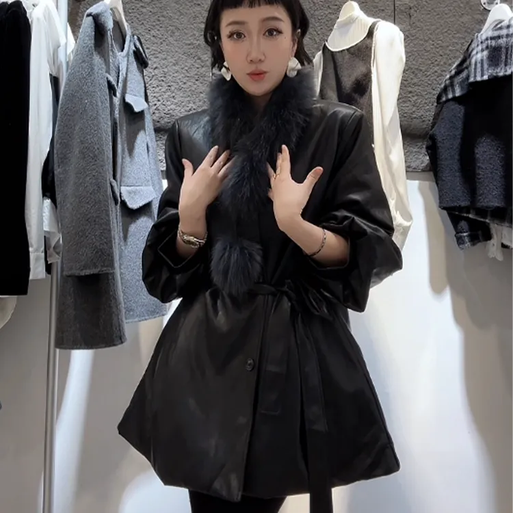 XIAOBAI时尚百搭气质显瘦设计师收腰宽松长款韩版秋冬黑色羽绒服