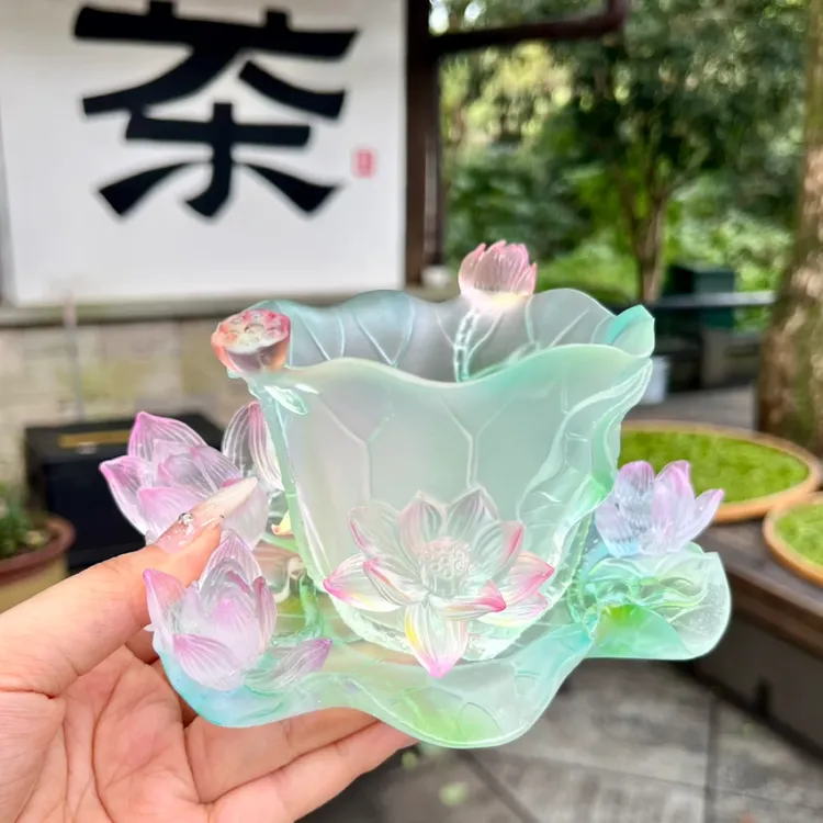 【荷气生才杯】琉小璃蓝色渐变莲花杯 桌面摆件 7222