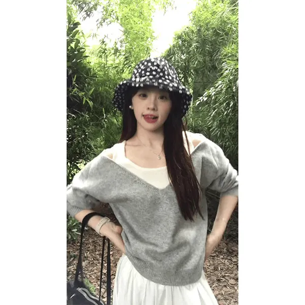 设计感长袖灰色上衣V领假两件针织衫2025毛衣短外套高腰半身裙女